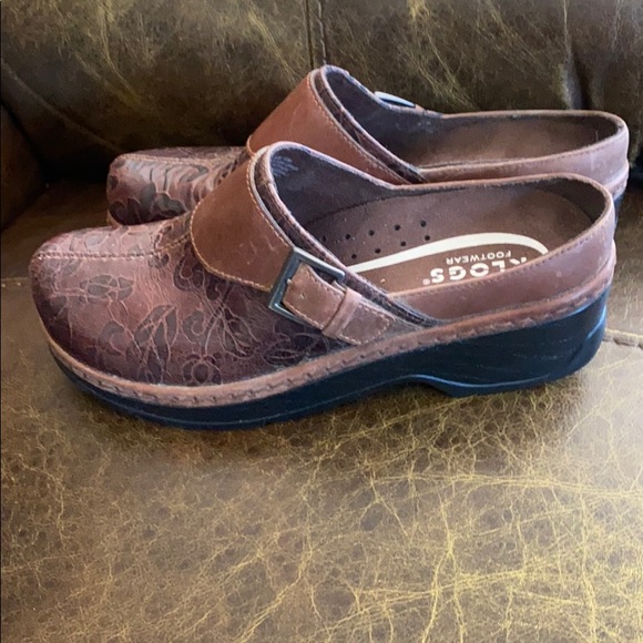 Klogs women’s size 10 black and white leather print clog slip on shoes - Picture 4 of 6